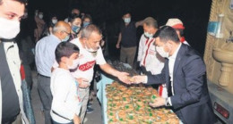 Nevşehir’de halka şerbet dağıtıldı