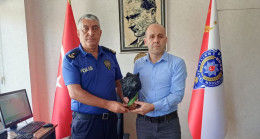 Ak Gençlik Ocakları’ndan Emniyet’e Anlamlı Ziyaret ve Hediye