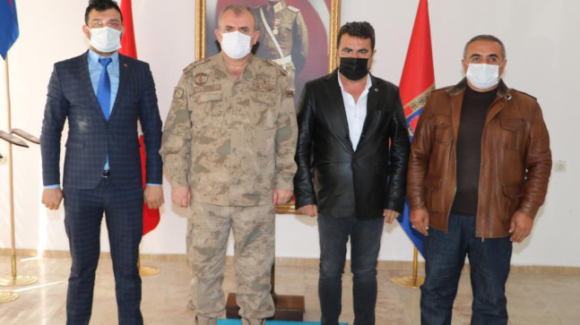 Batman Şehit Ailelerinden Albay İsa Çakmak’a Ziyaret