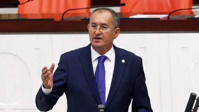 Atila Sertel: “İktidar Suriyeliler’e Afganlılar’a tanıdığı bazı imtiyazları ne yazık ki Türksoylulardan esirgeyebiliyor…”