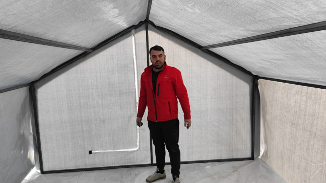 KONYADAN DEPREMZEDELERE ÇADIR DÜNYASI YARDIM ELİ UZATTI