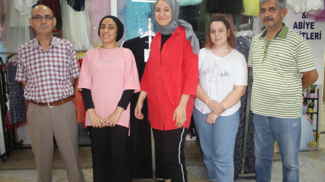 ULU TEKSTİL SARAY BEBE GİYİM MAĞAZASINA ÖDÜL