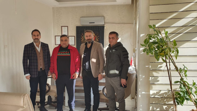 BURDUR KAYALAR GRUP YÖNETİCİLERİNE ÖDÜL