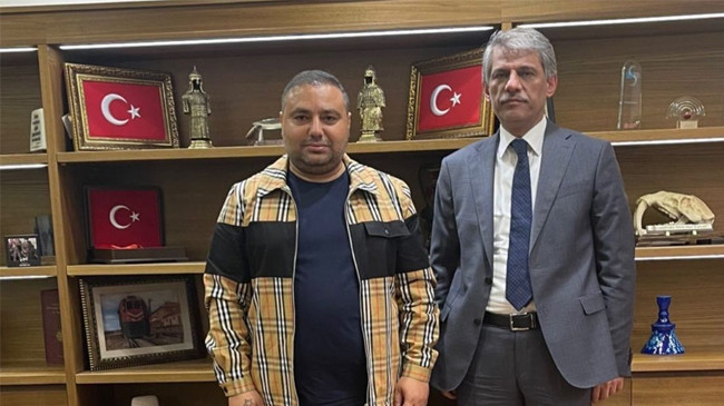 GAZETECİ FERHAT AYDOĞAN, KÜLTÜR VE TURİZM BAKAN YARDIMCISI NADİR ALPARSLAN’I ZİYARET ETTİ