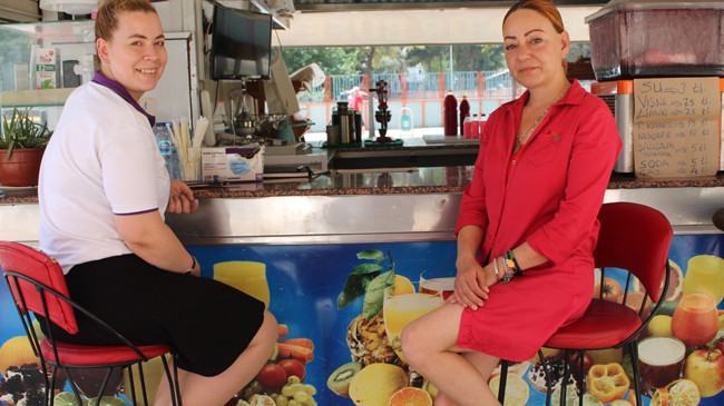 SAHRA AFARACI YILIN EN BAŞARILI BÜFE İŞLETMECİSİ OLARAK BASIN ÖDÜLÜNE LAYIK GÖRÜLDÜ