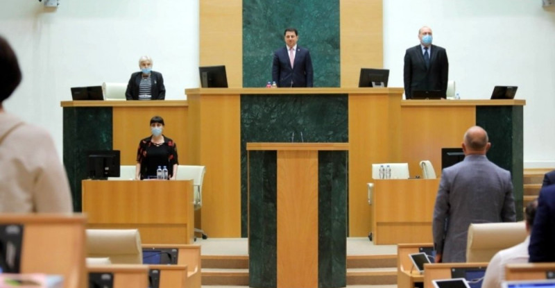 Gürcistan’da seçim sistemi değişti