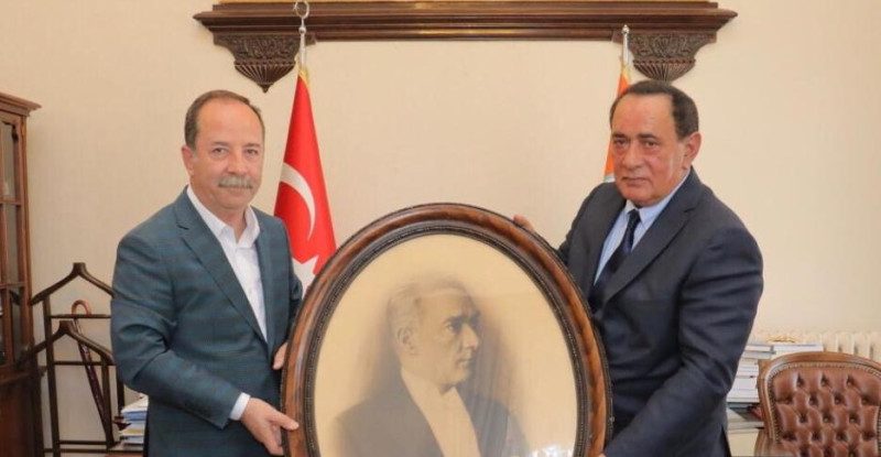 Çakıcı’dan Edirne Belediye Başkanı’na Ziyaret