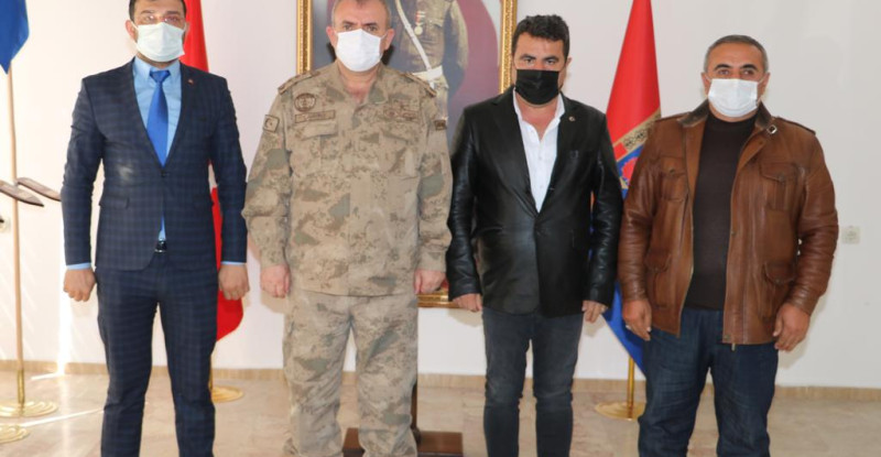 Batman Şehit Ailelerinden Albay İsa Çakmak’a Ziyaret