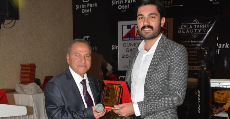 HAKAN CAN MİMARLIK YILIN EN BAŞARILI PROJE ÜRETEN KURUMU SEÇİLDİ