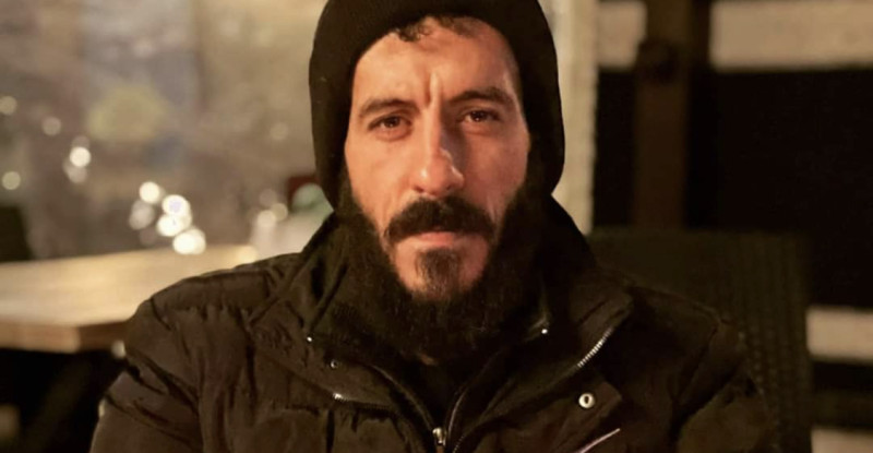 Ali Özgün Dur Durak Bilmiyor