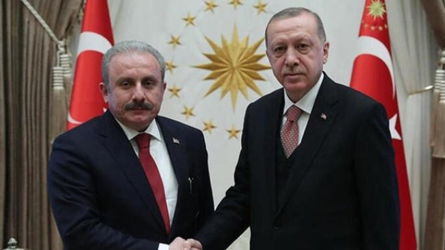 Başkan Erdoğan, TBMM Başkanlığına yeniden seçilen Şentop’u kutladı