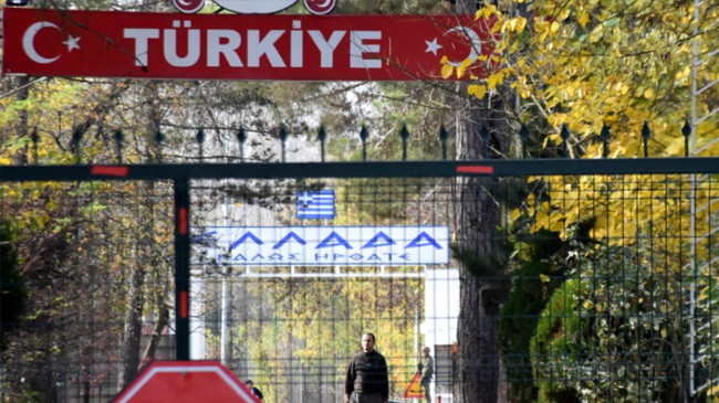 Son Dakika: AK Parti Sözcüsü Ömer Çelik: Yunan tarafı Türkiye’yi başka ülkelere şikayet ederek sonuç alamaz