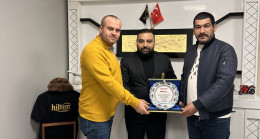 Hilton Halı Yöneticisi Aydın Yüksel’e Büyük Ödül