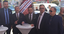 Türkiye Yüzyılı Partisi İstanbul İl Başkanlığı Mehter Eşliğinde Büyük Bir Törenle Açıldı