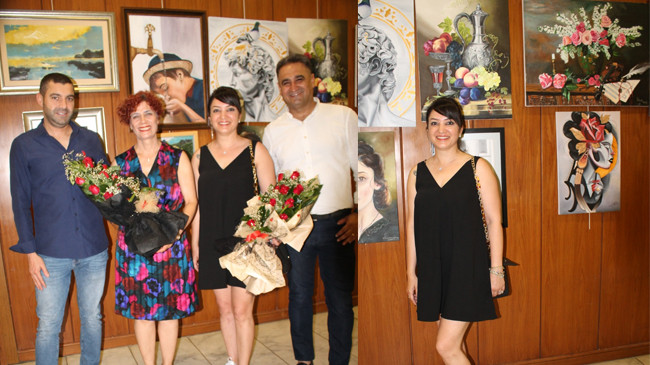 FATMA ÖZDEMİR YILIN ÖRNEK ANNESİ İŞARET DİLİ EĞİTMENİ VE RESSAMI SEÇİLDİ