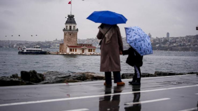 İstanbul Valiliği ve AKOM uyardı: Sağanak yağış geliyor