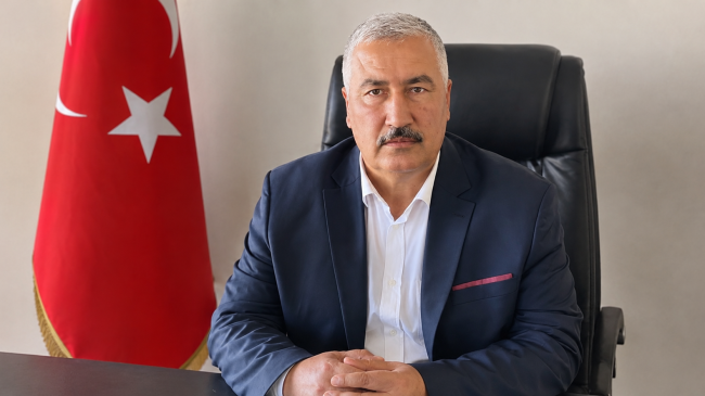 Eski Ankara Pazarcılar Esnaf Odası Başkanı Recep Ayhan’dan Gazeteci Ferhat Aydoğan’ın Üç Eserlik Çalışmasına Anlamlı Destek