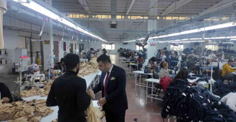 Batman’da gençler onun sayesinde terörden ve uyuşturucudan uzak durdu! Kurduğu fabrikayla yüzlercesine iş imkanı sağladı