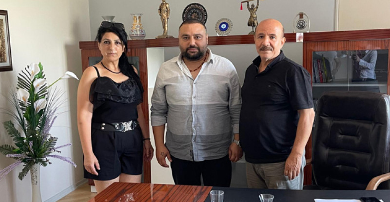 Son Vakit Yayın Yönetmeni Ferhat Aydoğan’dan Koza Tv’ye Ziyaret