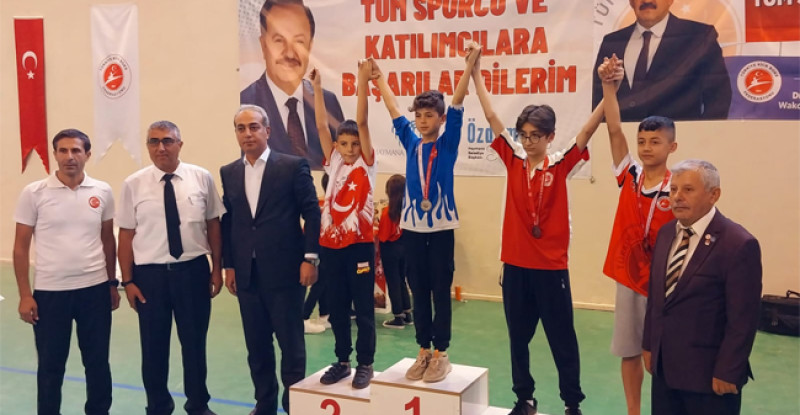 ŞEGASPOR BAŞARIDAN BAŞARIYA KOŞUYOR