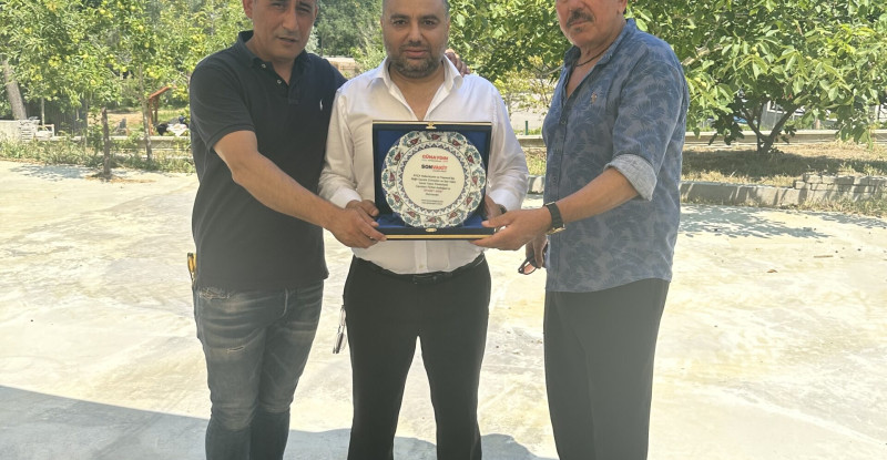 Halil Türkmen’e Ödül