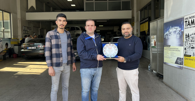 53 YILLIK BAŞARI HİKAYESİ İLE ÖDÜLLENDİRİLDİLER